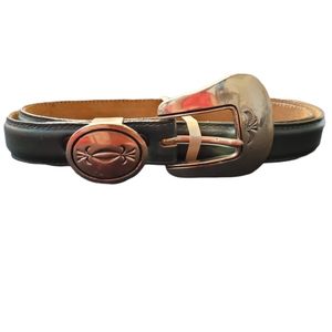 Vintage 90's Justin Belt Women's Size 32 Green Leather Silvertone Buckle Western